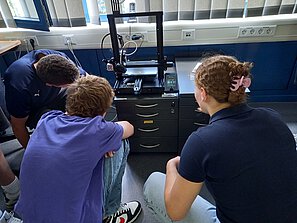 Kooperationsprojekt „3D-Druck“ des Hirschvogel Ausbildungszentrums mit der Mittelschule Buchloe